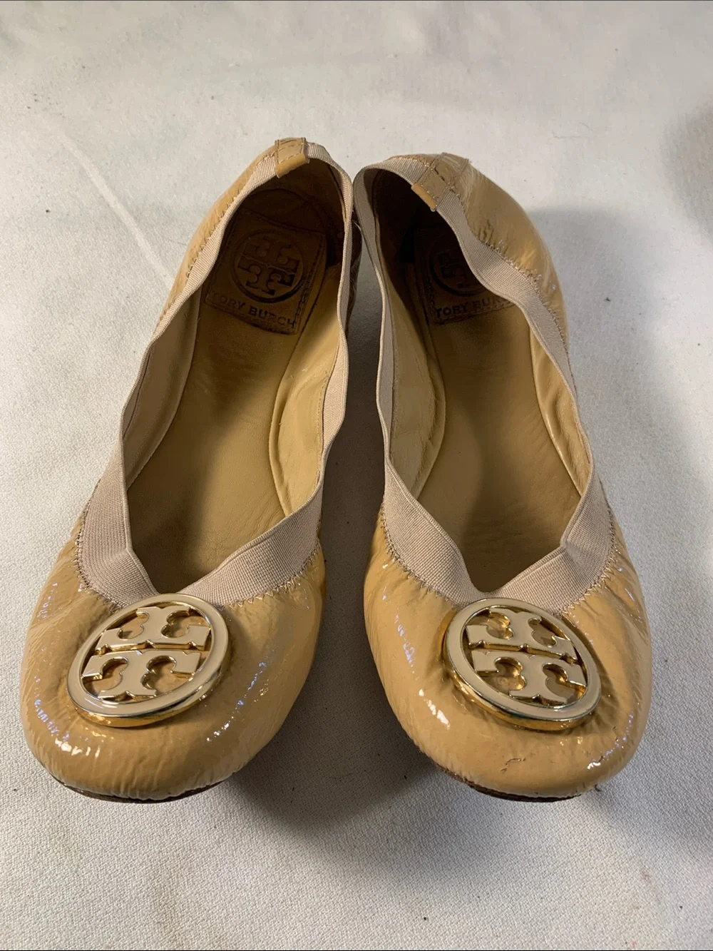 Tory Burch Caroline Tan Patent Leather Pull On Logo Ballet Flats 7 M